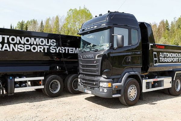 Scania e Ford estudam interação humano-veículo autônomo